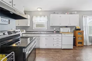 1267 Beech St, Fairborn, OH 45324 - Photo 9