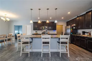 2884 Locke Dr, Beavercreek, OH 45431 - Photo 9