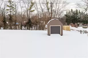 1584 N Central Dr, Dayton, OH 45432 - Photo 5