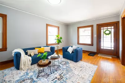 211 Triangle Avenue, Oakwood, OH 45419 - Photo 3