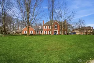 6800 Vienna Woods Trail, Miami Township, OH 45459 - Photo 3
