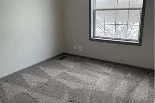 140 S Kilmer St, Dayton, OH 45417 - Photo 13