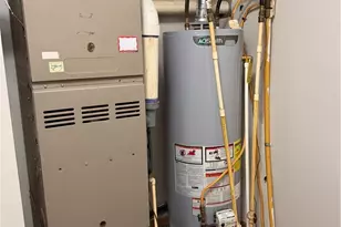 140 S Kilmer St, Dayton, OH 45417 - Photo 11