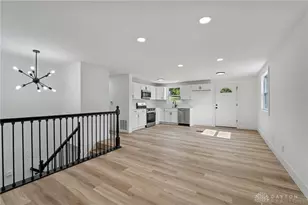 628 Jamestown Dr, Miamisburg, OH 45342 - Photo 9