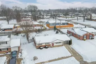 6483 Highbury Rd, Dayton, OH 45424 - Photo 5