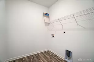 2847 Greenridge Cir, Beavercreek, OH 45431 - Photo 17