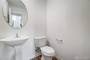 2847 Greenridge Cir, Beavercreek, OH 45431 - Photo 7