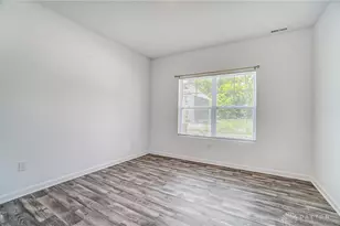 2847 Greenridge Cir, Beavercreek, OH 45431 - Photo 5