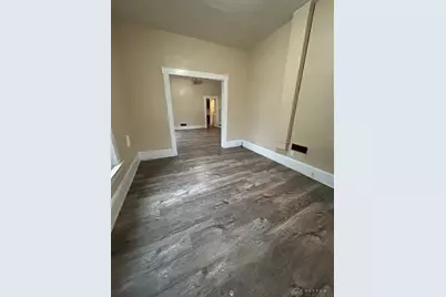 304 W Clark Street, Springfield, OH 45506 - Photo 3