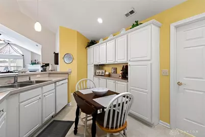 4606 Cobblestone Drive, Tipp City, OH 45371 - Photo 19