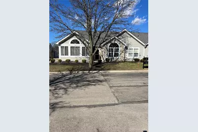 4606 Cobblestone Drive, Tipp City, OH 45371 - Photo 1