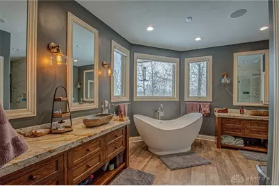 9428 Old Bridge Drive, Dayton, OH 45458 - Photo 25