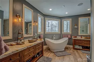 9428 Old Bridge Dr, Dayton, OH 45458 - Photo 25