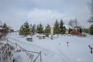 9428 Old Bridge Dr, Dayton, OH 45458 - Photo 43