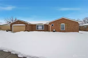 1371 Cornish Dr, Vandalia, OH 45377 - Photo 3