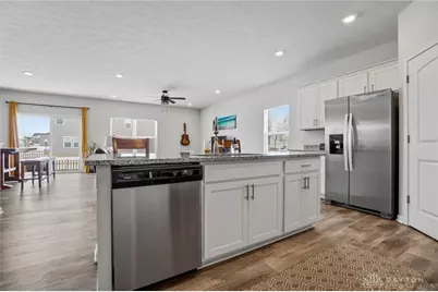 5166 Windbrooke Drive, Tipp City, OH 45371 - Photo 13