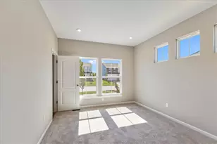6438 River Birch St, Tipp City, OH 45371 - Photo 9