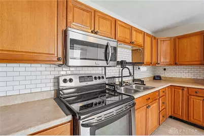 1777 Kylemore Drive, Xenia, OH 45385 - Photo 7