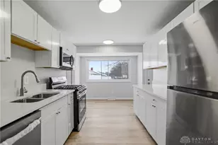 10240 Panola Dr, Cincinnati, OH 45215 - Photo 7