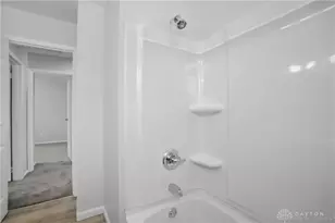 10240 Panola Dr, Cincinnati, OH 45215 - Photo 19