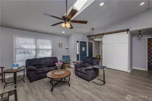 5071 Seville Dr, Englewood, OH 45322 - Photo 9