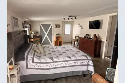 8686 National Road, Brookville, OH 45309 - Photo 15