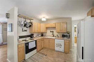 1257 Gettysburg Dr, Troy, OH 45373 - Photo 9