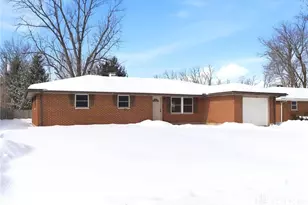 301 Lawson Ave, New Lebanon, OH 45345 - Photo 3