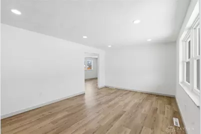 301 Lawson Avenue, New Lebanon, OH 45345 - Photo 5