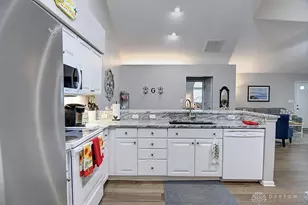 1599 Turnberry Village Dr, Washington Twp, OH 45458 - Photo 11