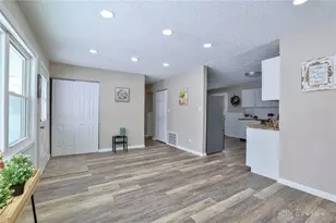 135 E Garland Ave, Fairborn, OH 45324 - Photo 7