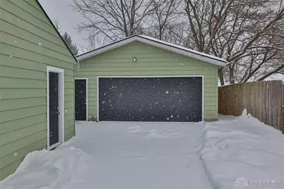 135 E Garland Avenue, Fairborn, OH 45324 - Photo 29