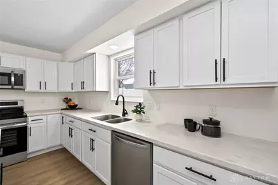 2852 Raxit Court, Xenia, OH 45385 - Photo 9