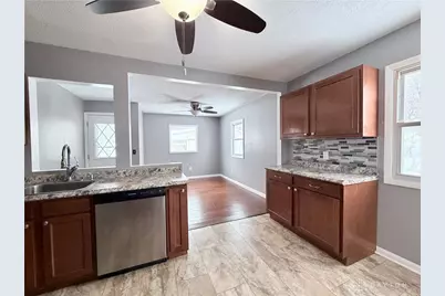 1806 N Sweetbriar Lane, Springfield, OH 45505 - Photo 11