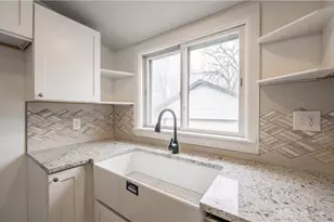 327 Home Ave, Xenia, OH 45385 - Photo 13