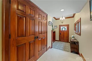 2064 Echoing Oaks Cir, Dayton, OH 45414 - Photo 3