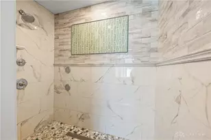 2064 Echoing Oaks Cir, Dayton, OH 45414 - Photo 31