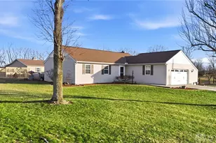 1700 Mosley Dr, Hamilton, OH 45013 - Photo 3