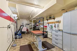 1700 Mosley Dr, Hamilton, OH 45013 - Photo 31