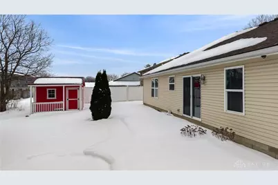 1424 Michael Drive, Troy, OH 45373 - Photo 29