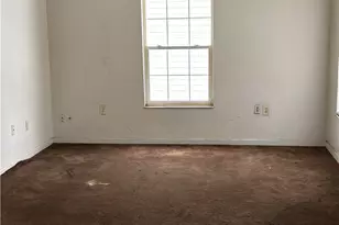 925 Maplehurst Ave, Dayton, OH 45402 - Photo 3