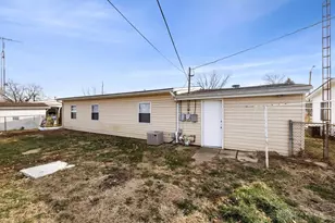 227 Fenwick Dr, New Carlisle, OH 45344 - Photo 25