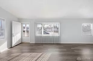 227 Fenwick Dr, New Carlisle, OH 45344 - Photo 15