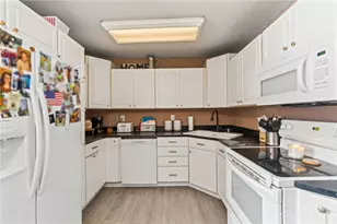 491 E Mayfield Square, Troy, OH 45373 - Photo 7