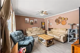 491 E Mayfield Square, Troy, OH 45373 - Photo 3