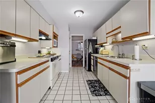 1454 Carriage Trace Blvd, Centerville, OH 45459 - Photo 15