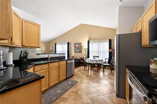 6507 Marino Ln, Dayton, OH 45424 - Photo 19
