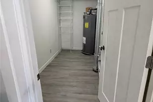 9457 Willowgate Dr, Colerain Township, OH 45251 - Photo 7