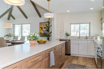 1884 N Longview Street, Beavercreek, OH 45432 - Photo 19