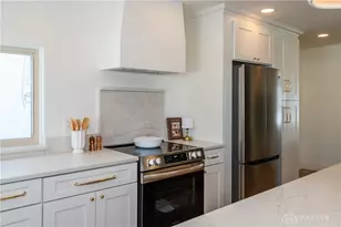 1884 N Longview St, Beavercreek, OH 45432 - Photo 23